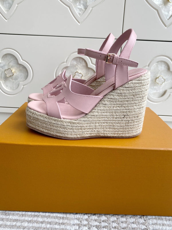 LV Letter Hollow Straw Wedge Sandals 11.5cm Pink Cowhide 291575