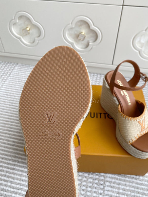 LV Beige·Raffia Straw Wedge Sandals 11.5cm Gold Lining Leather 291588