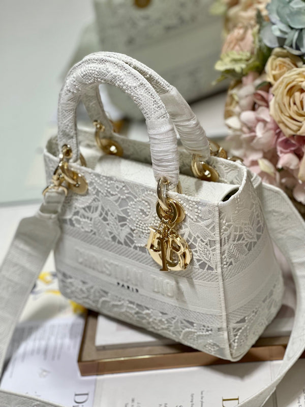 Borsa Lady Dior in tela CD Mesh White 24 336703