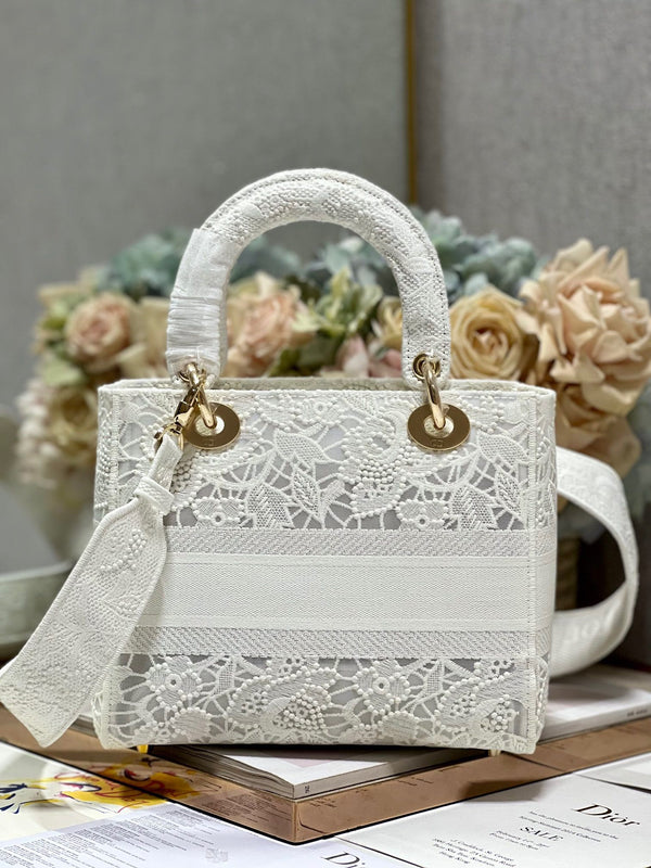 Borsa Lady Dior in tela CD Mesh White 24 336703