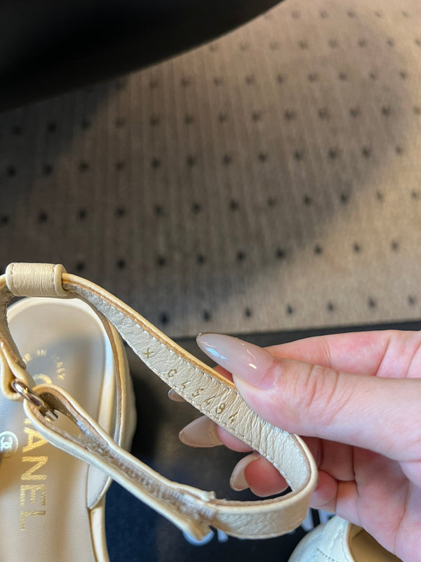 CC 25SS Platform Sandals 5.5cm Beige Sheepskin 319627