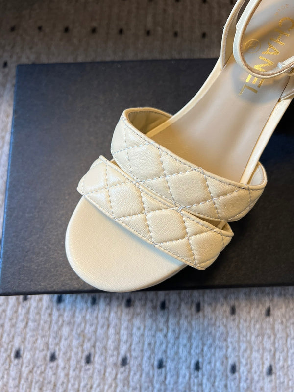 CC 25SS Platform Sandals 5.5cm Beige Sheepskin 319627