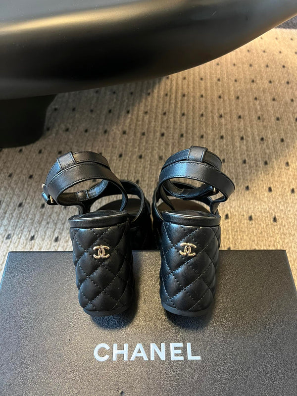 CC 25SS Platform Sandals 5.5cm Black Sheepskin 319628