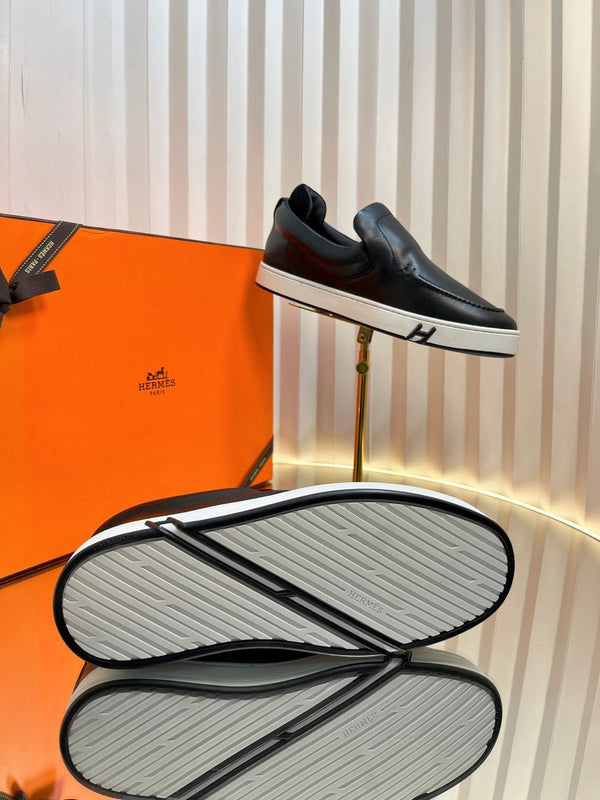 HM British Retro Loafers Black Suede 317075