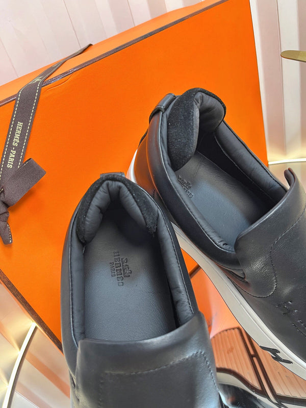 HM British Retro Loafers Black Suede 317075