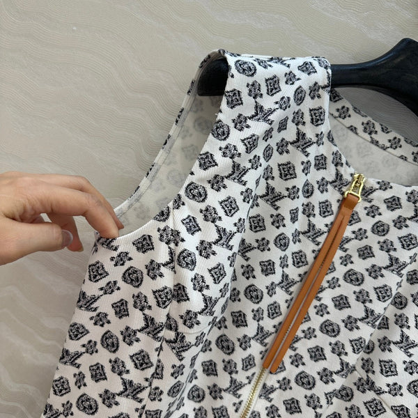 LV 25 Modern Logo Denim Long Vest Dress Black White Poliester