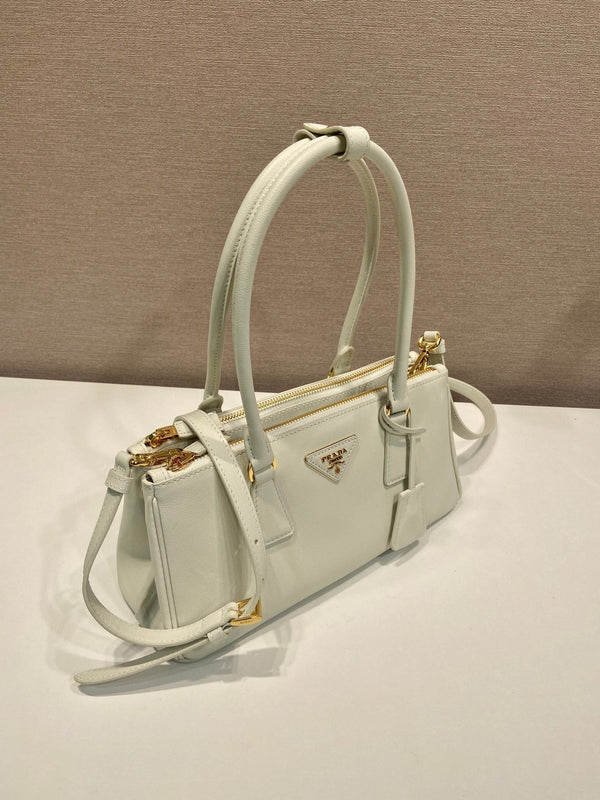 PRA New killer bag white calfskin 340497