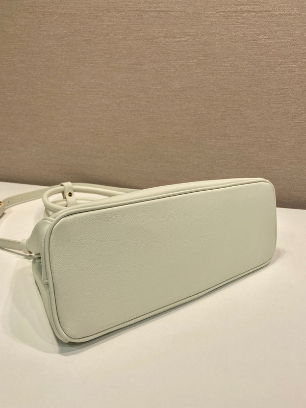PRA New killer bag white calfskin 340497