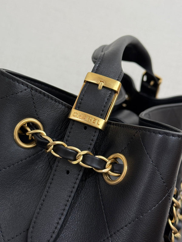 CC 25A Small Tote Bag 36cm Black Calfskin