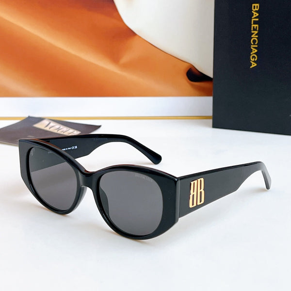 Balenciaga Sunglasses 692524