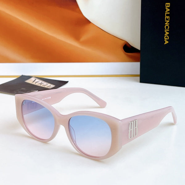 Balenciaga Sunglasses 692524