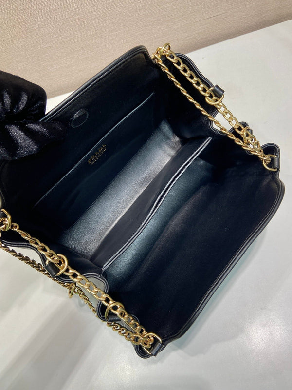 PRA Borsa Tumulte 24 pelle nera 280838