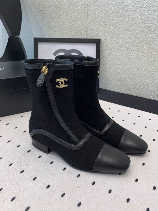 CC Ankel Boots 30mm Black Suede & Sheepskin 432507