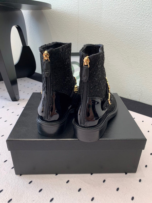 CC 24 Mold GHW Classic Ankle Boots 30mm Black Patent & Glitter 432514