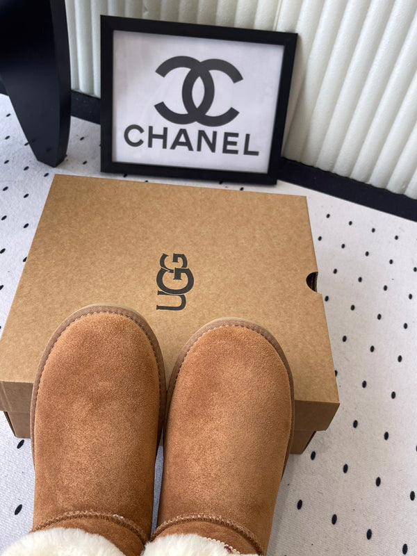 UGG Classic Ultra Mini Taslyn Boots Tan Suede And Wool 514144