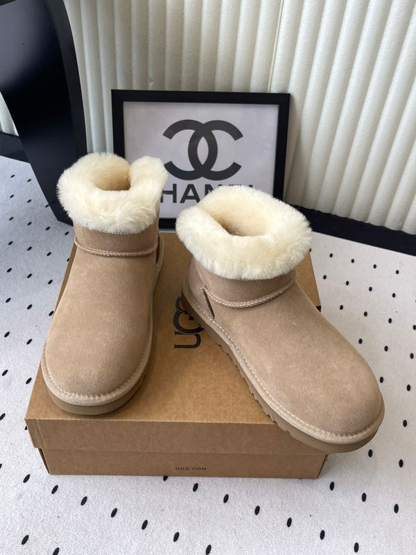 UGG Classic Ultra Mini Taslyn Boots Beige Suede And Wool 514145