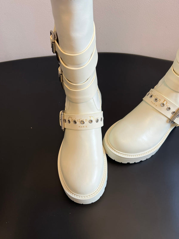 Dior 2025 Short Boot White Cowhide 501246
