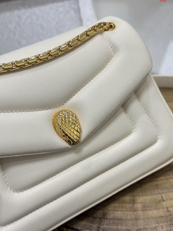 BVL Serpenti Reverse Shoulder Bag 22.5cm White Calfskin GHW 188594