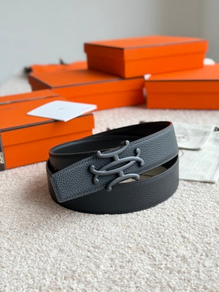 HM Buckle Belt Black Calfskin 187504