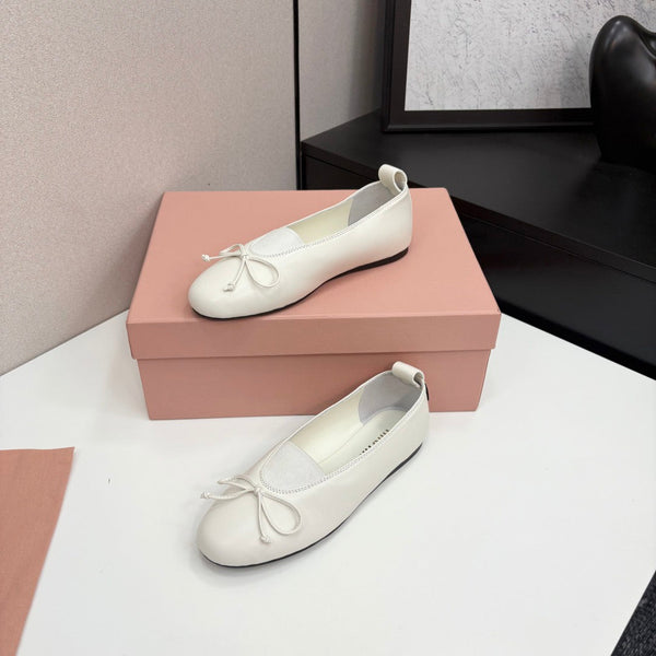 Miu Élan Bow-Detail Ballet Flat White Cowhide