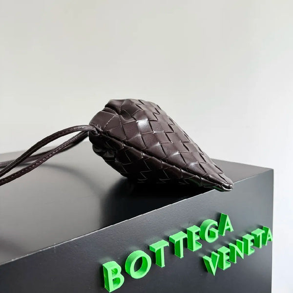 BV Small Dustbag 21cm Deep Brown Intrecciato Calfskin Leather