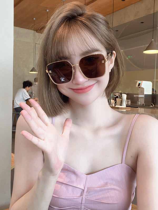 Chanel Sunglasses 14