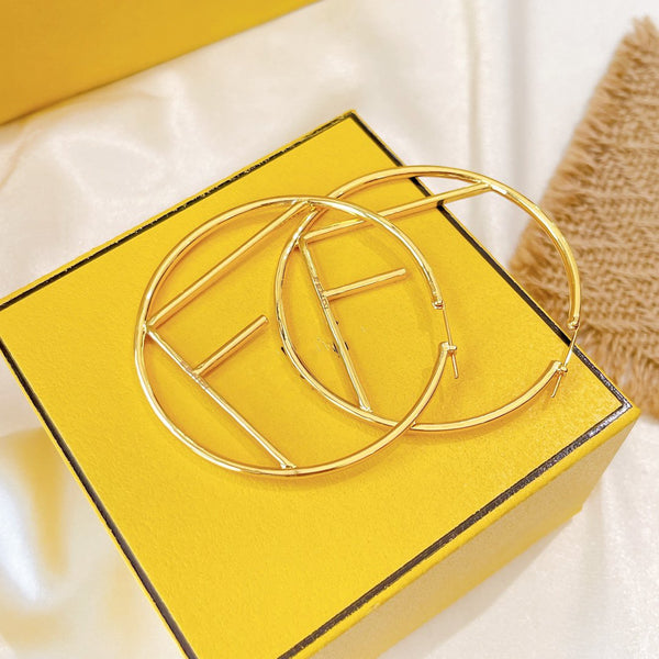 ORECCHINI CON LETTERA F IN ORO E DIAMANTI