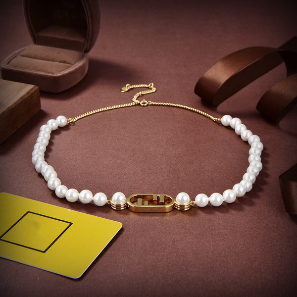 COLLANA IN ORO CON PERLE FF
