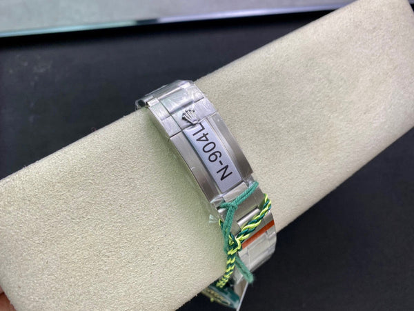 EXPLORER II 42MM STAINLESS STEEL WHITE DIAL