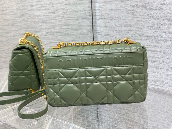 MEDIUM CARO BAG 25 GREEN MACROCANNAGE CALFSKIN