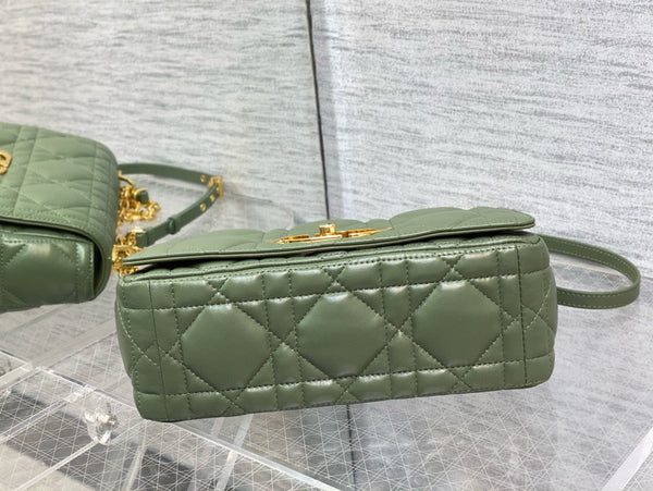 MEDIUM CARO BAG 25 GREEN MACROCANNAGE CALFSKIN