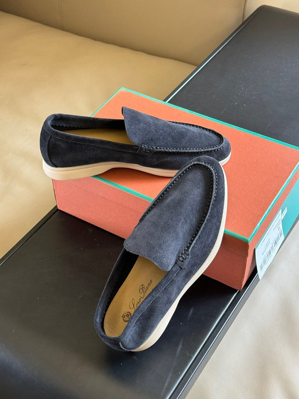 Mocassini estivi Loro Piana in pelle scamosciata blu navy