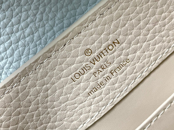 CAPUCINES MINI 21 CREMA BLU NUVOLA TAURILLON ORO HARDWARE