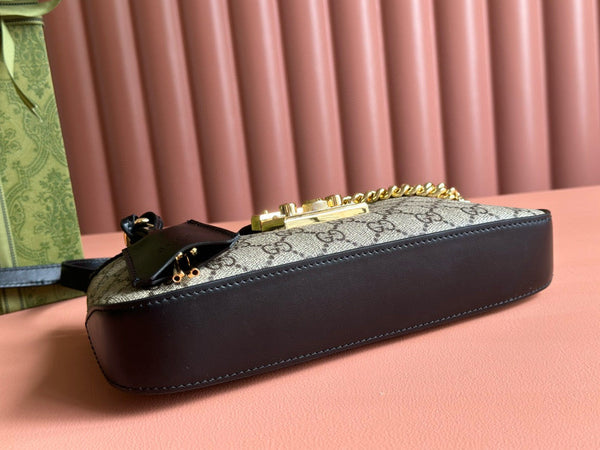 GG PADLOCK SMALL 24 BEIGE CANVAS BLACK CALFSKIN