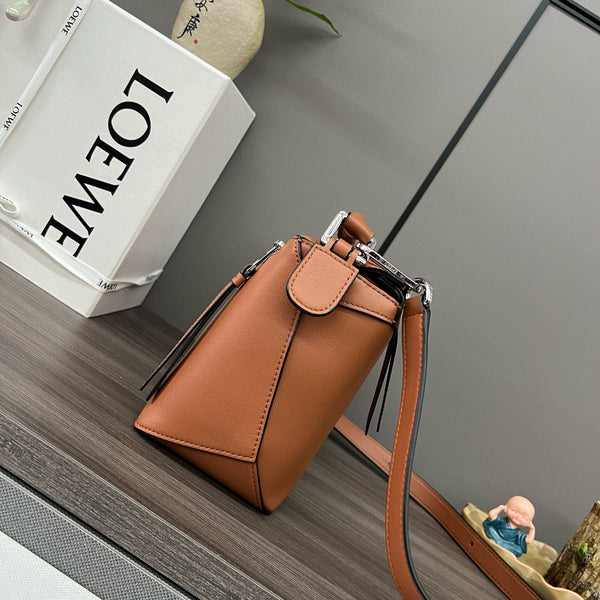 Small Puzzle 24 bag in classic gold calfskin shw