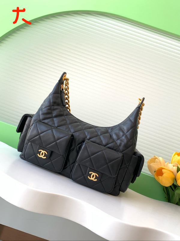 MAXI HOBO BAG 25 IN BLACK LAMBSKIN GOLD HARDWARE