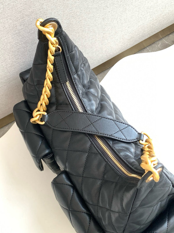 MAXI HOBO BAG 25 IN BLACK LAMBSKIN GOLD HARDWARE