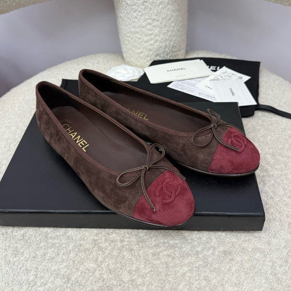 CC 25 Ballet Flat Chocolate Dark Red Suede