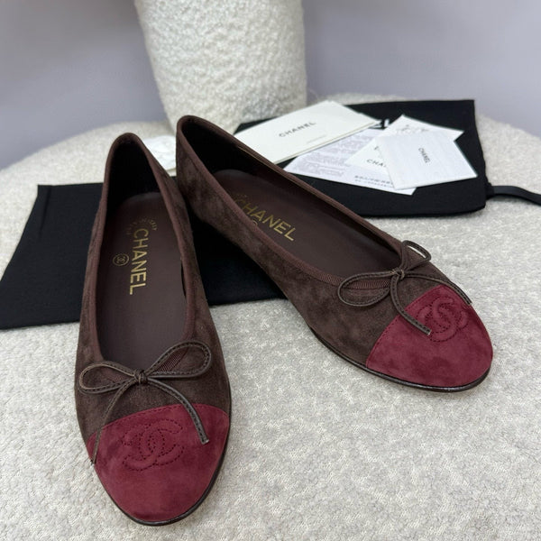 CC 25 Ballet Flat Chocolate Dark Red Suede