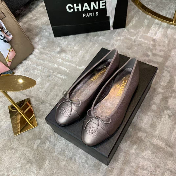 Ballet Flat Grey Chocolate Grained Calfskin