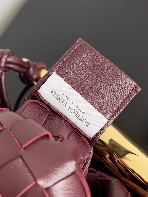 SARDINA 39 CON CATENA IN AGNELLO BAROLO