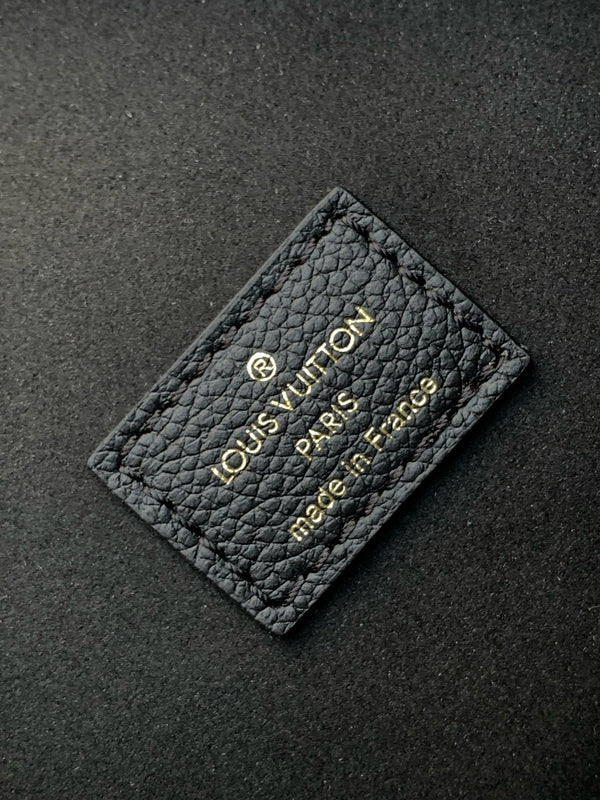 LV hobo Loop Bag 38cm Black Monogram Empreinte Leather