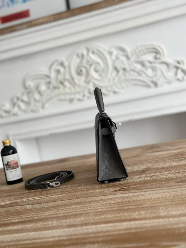 HM Mini Kelly 19cm Charcoal Epsom Silver Hardware