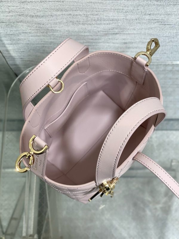 cd toujours light pink calfskin