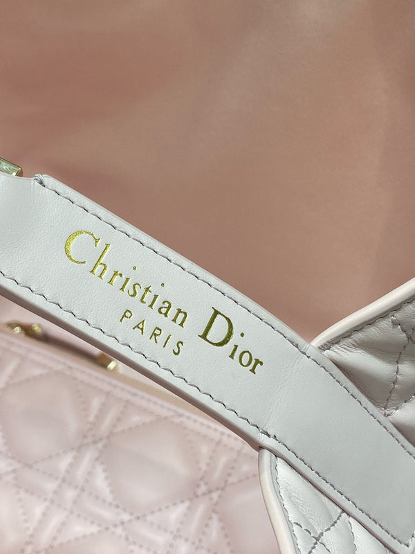 cd toujours light pink calfskin