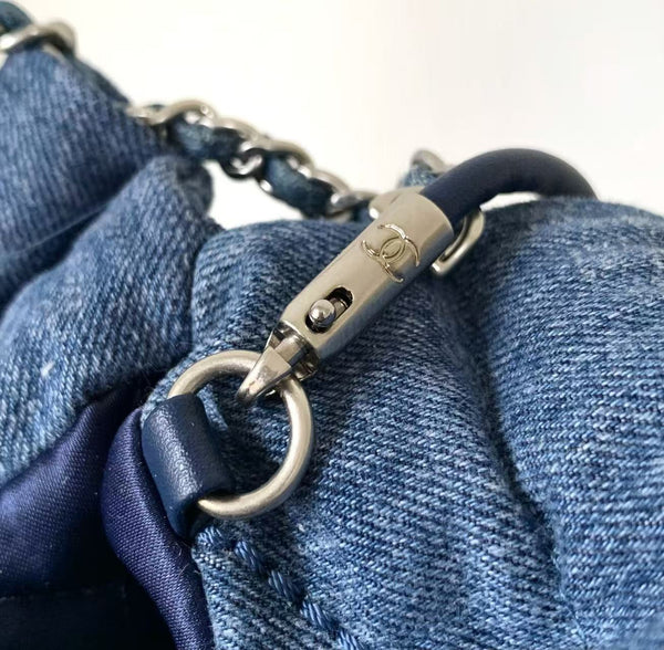 CC 22 Mini Chain Shoulder Bag Blue Denim Shw