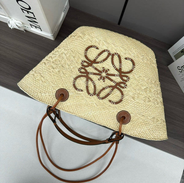 LOE ANAGRAM BASKET 46CM BAG IN NATURAL MIX BROWN IRACA PALM AND CALFSKIN