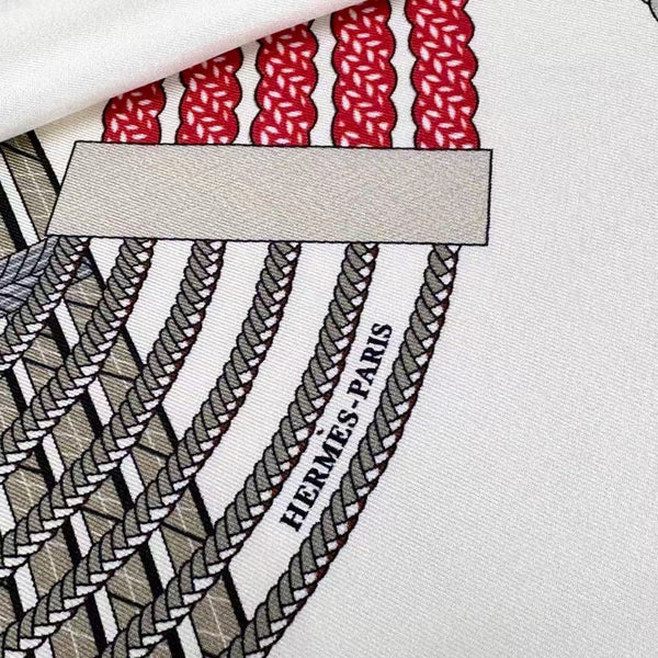 Square Scarf 90 CM In White Colorful Cashmere Silk  330351