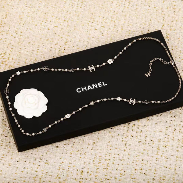 CC Necklace Flower With Pearl Pink Gold Necklace