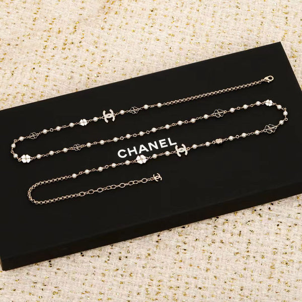 CC Necklace Flower With Pearl Pink Gold Necklace